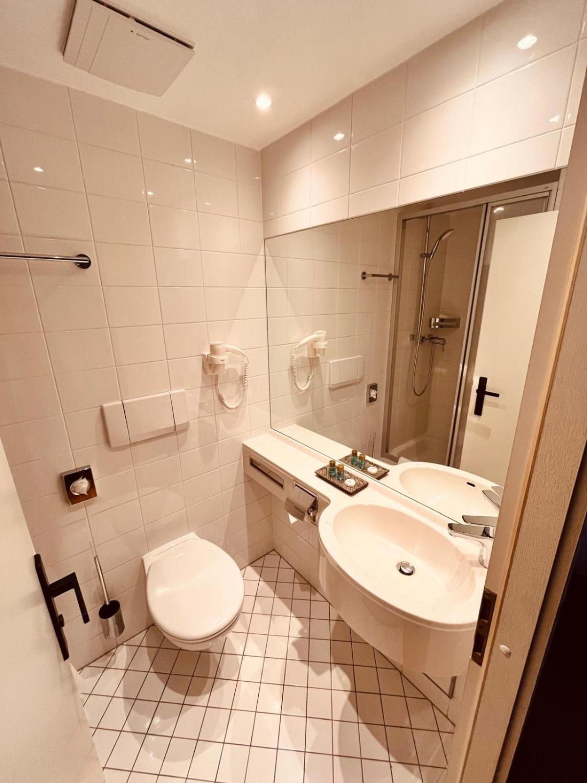 Hotel Zum Pfalzgrafen Heidelberg Zewnętrze zdjęcie